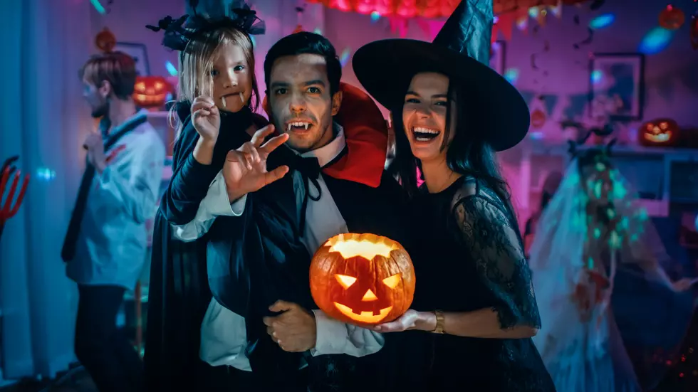 Get in the Spirit With These New Hampshire-Inspired Halloween Costumes